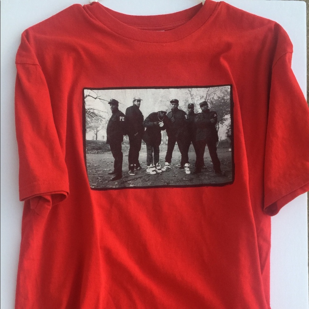 SUPREME & PUBLIC ENEMY 2005 T⚡️