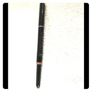 Anastasia Brow Definer in Ebony