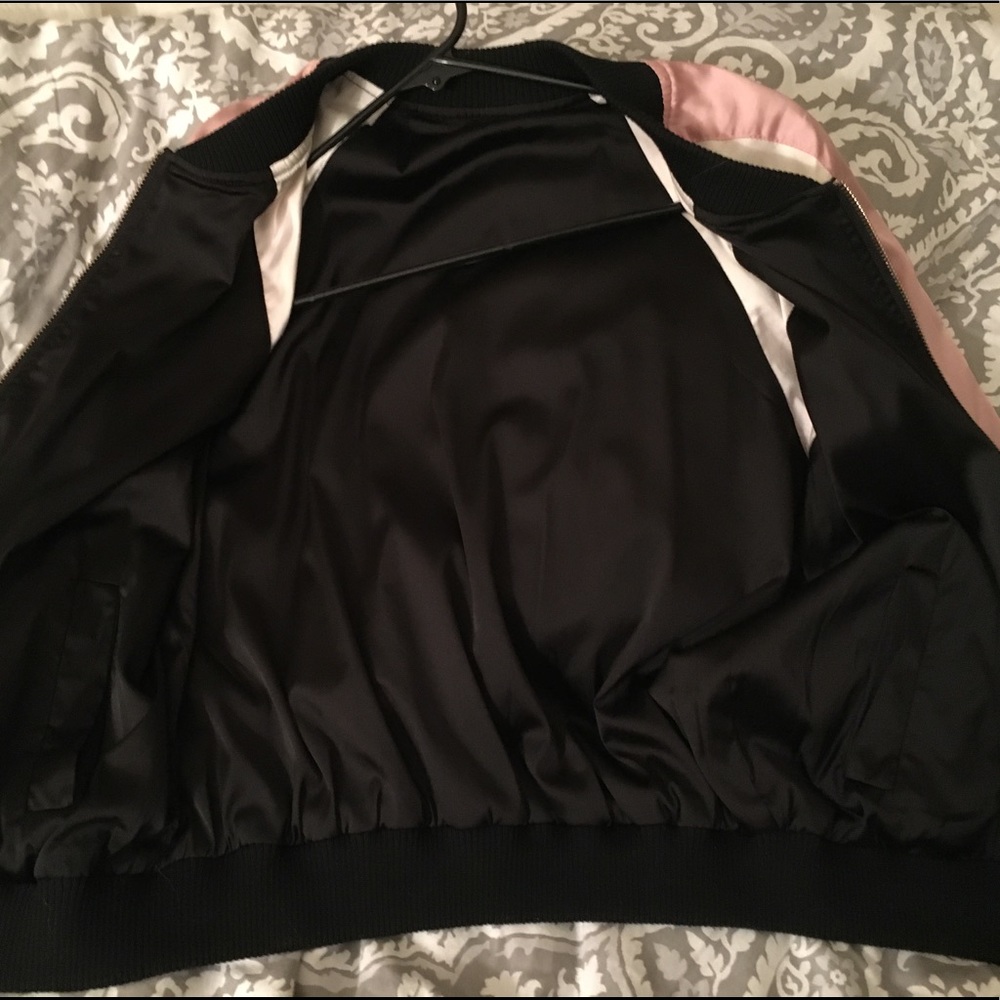 Reversible jacket - Picture 4 of 8