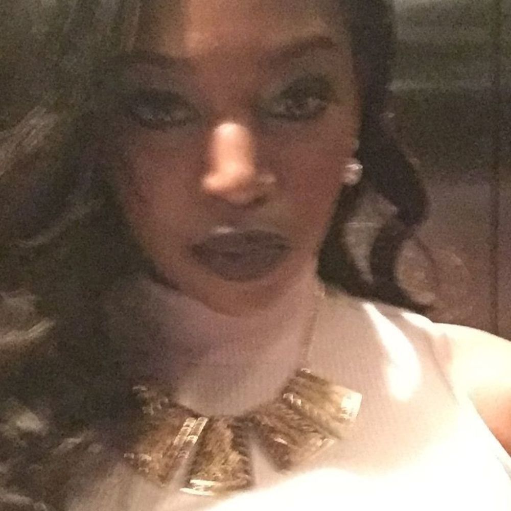 Meet your Posher, Tamina