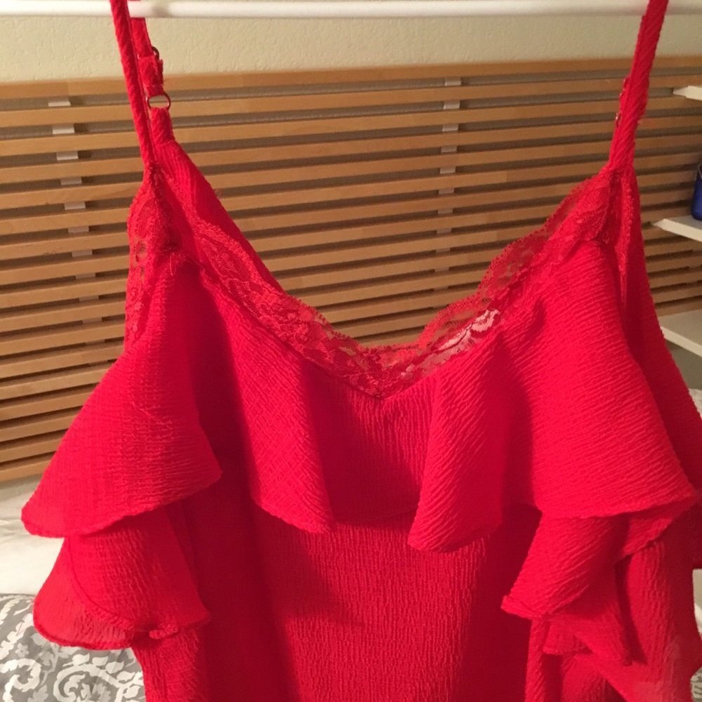 Fun red tank! Brand new