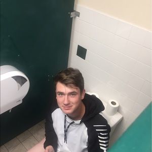 Meet your Posher, Joshua