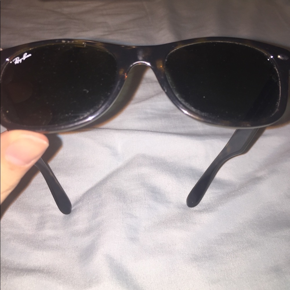 🌟PRICE DROP🌟New Wayfarer Ray-Bans - Picture 5 of 6