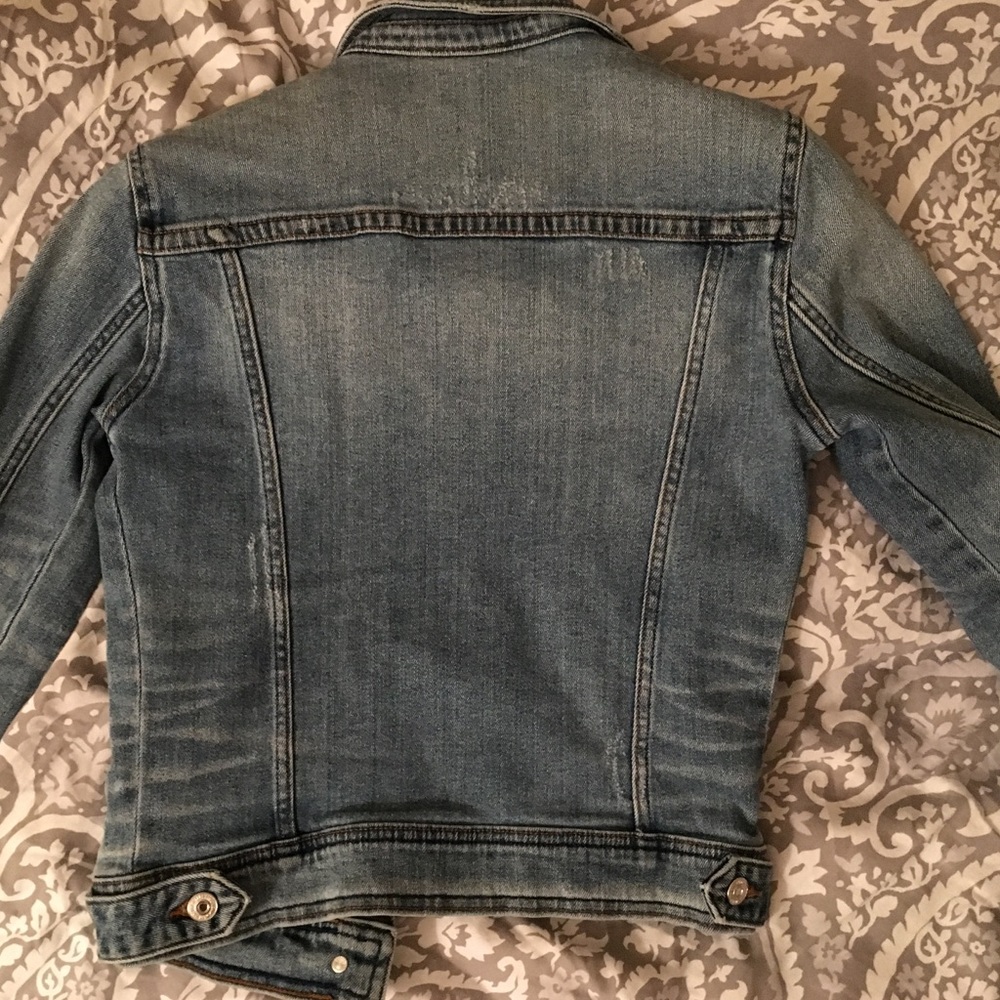 Jean jacket - Picture 6 of 8