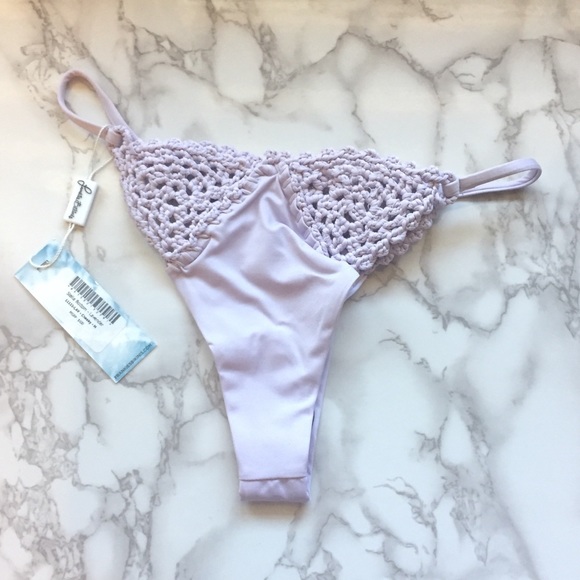 Frankie’s Bikinis crochet bottom - Picture 6 of 8