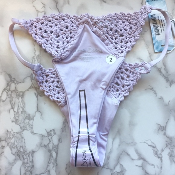Frankie’s Bikinis crochet bottom - Picture 7 of 8