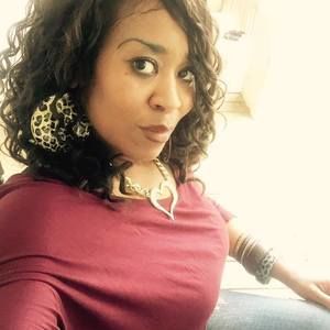 Meet your Posher, Latonya