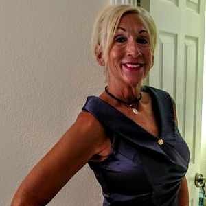 Meet your Posher, Donna