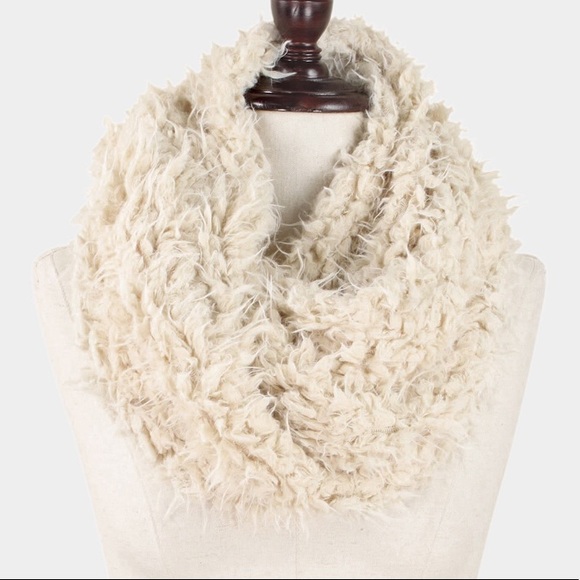 Accessories - SCARF