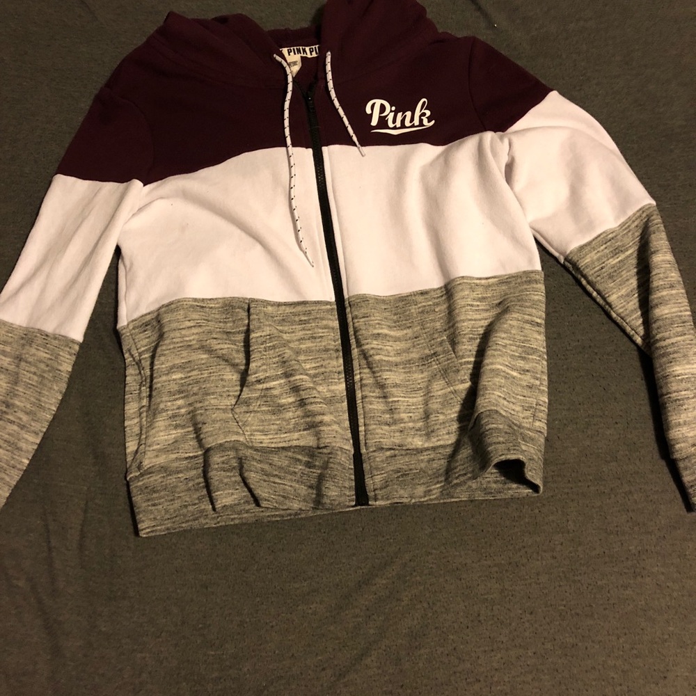 Victoria Secrets Pink Hooide