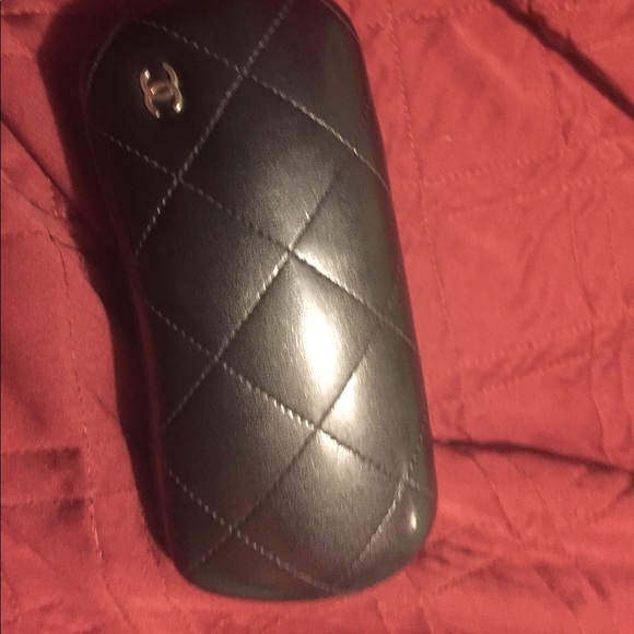 Chanel sunglasses - Picture 4 of 4