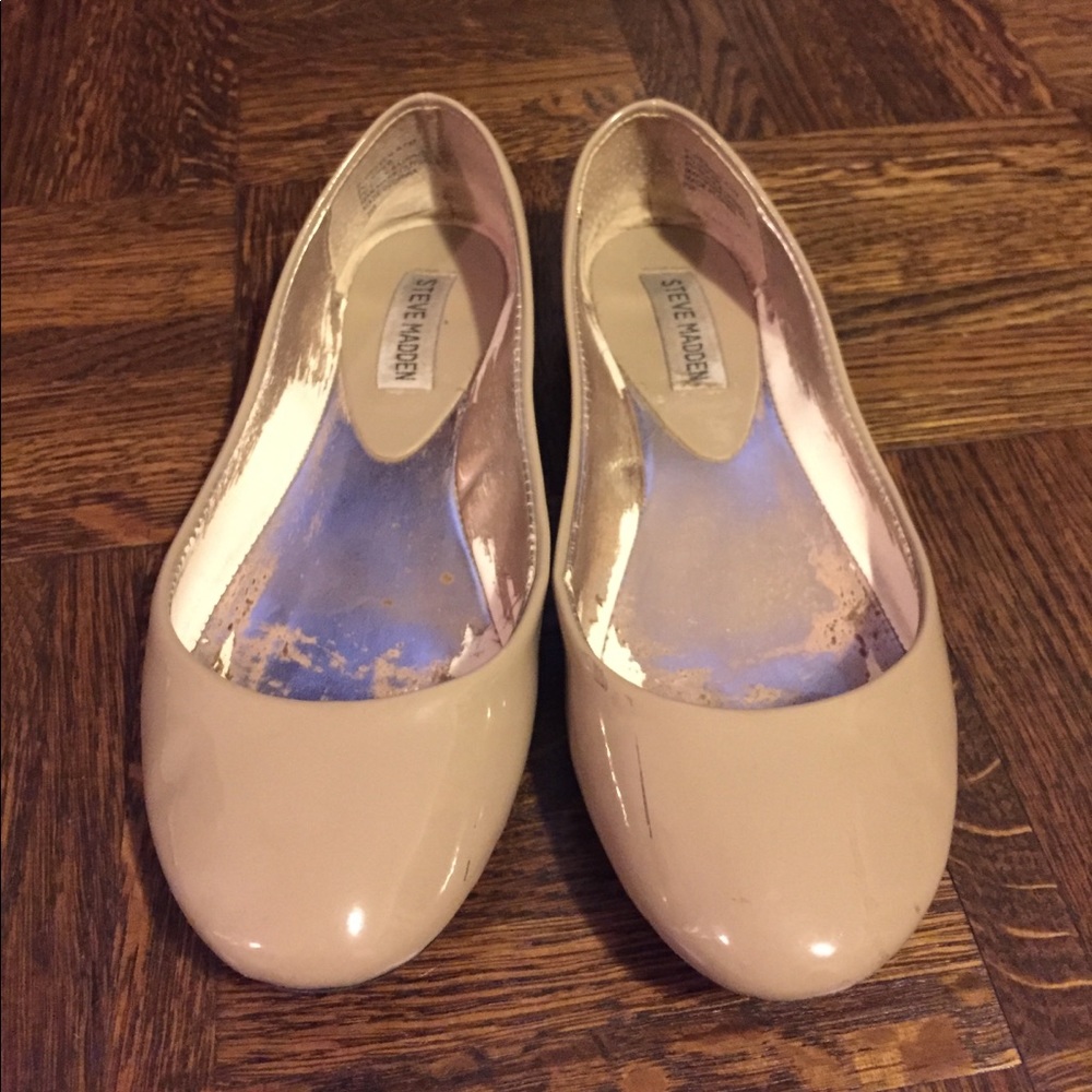 Steve Madden Nude Patent Ballet Flats