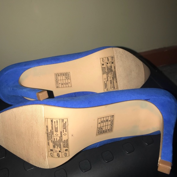 Pumps - Picture 2 of 3