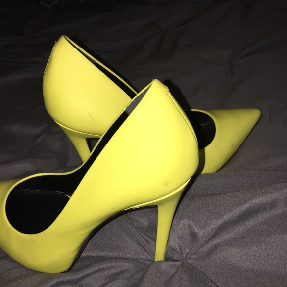 Also pumps - Picture 4 of 5