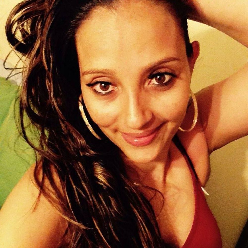 Meet your Posher, Dolphingirl