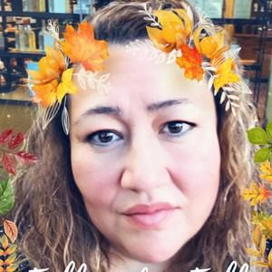 Meet your Posher, Debby