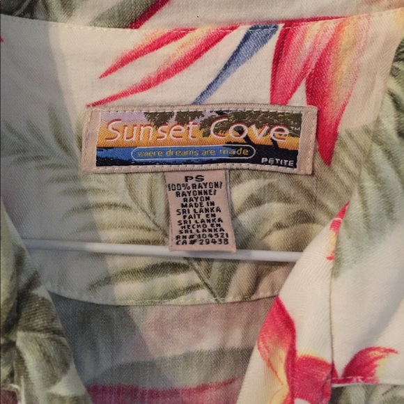 Vintage Cropped Tropical Top - Picture 4 of 6