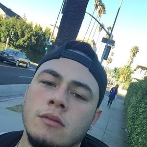 Meet your Posher, Andres