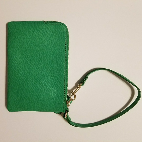 💎SOLD💎 COACH Kelly green wristlet NWT - Picture 3 of 4