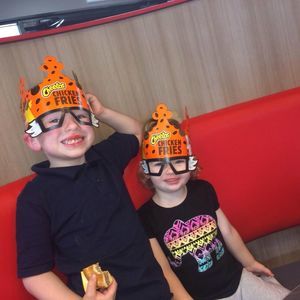 Meet your Posher, Carlos