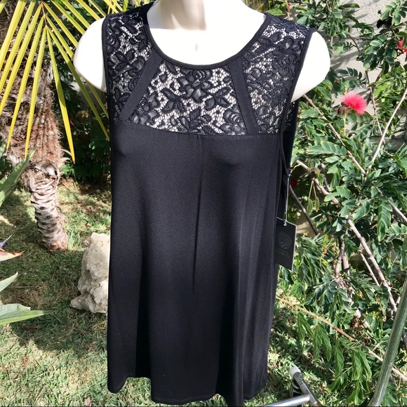 Vince Camuto Lace Detail Top - Picture 4 of 5