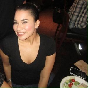 Meet your Posher, Leticia