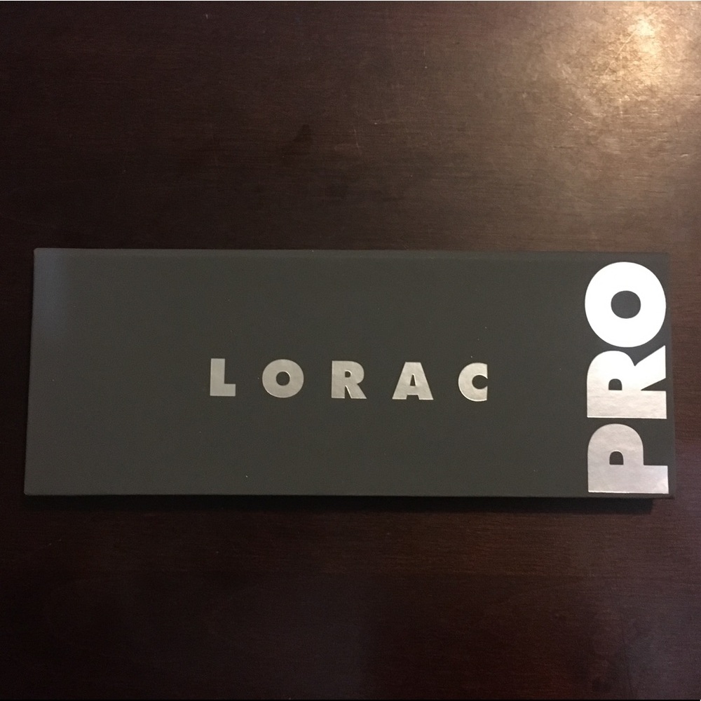 L O R A C  PRO PALETTE 2