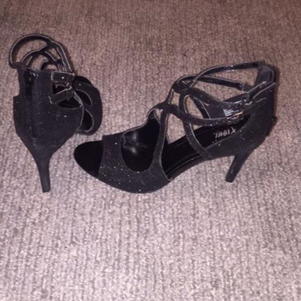 Black High Heels—worn for an hour