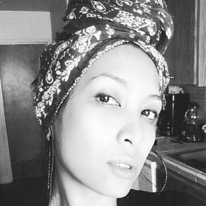 Meet your Posher, Claire