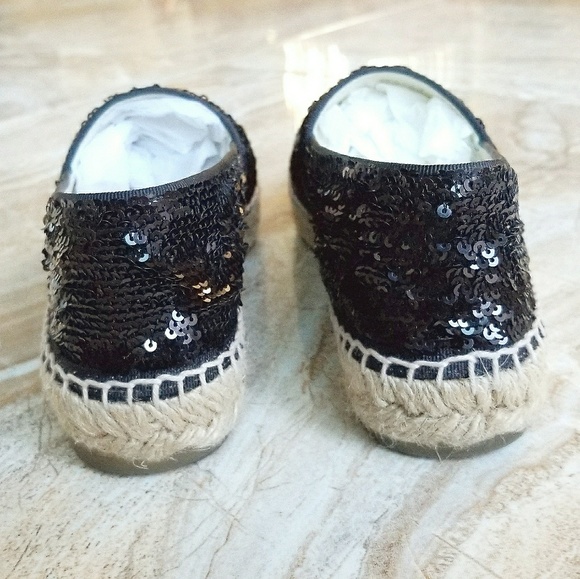 CHANEL Black 2016 Sequined CC Espadrilles - Picture 3 of 6
