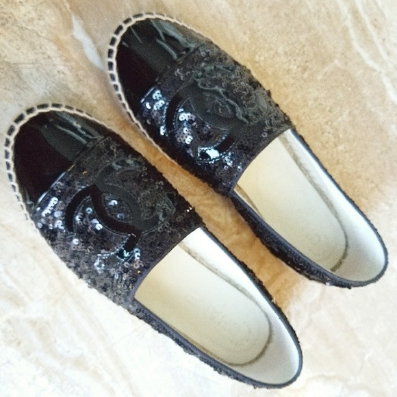 CHANEL Black 2016 Sequined CC Espadrilles - Picture 4 of 6