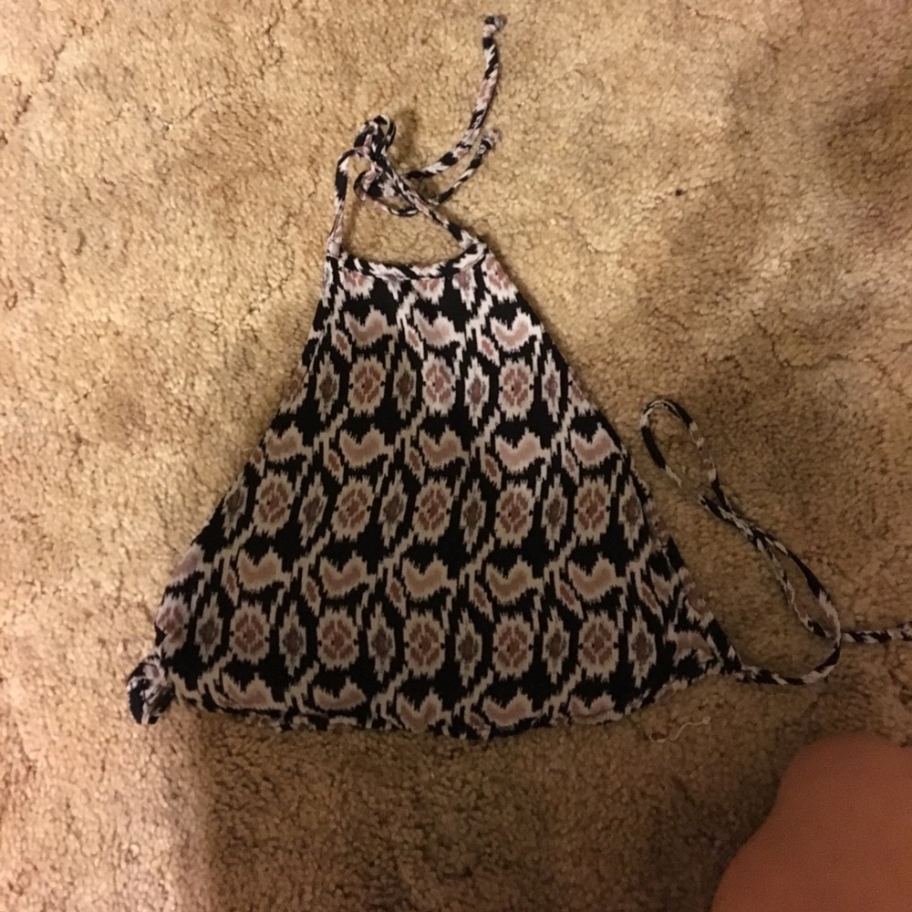 Brandy Melville crop top