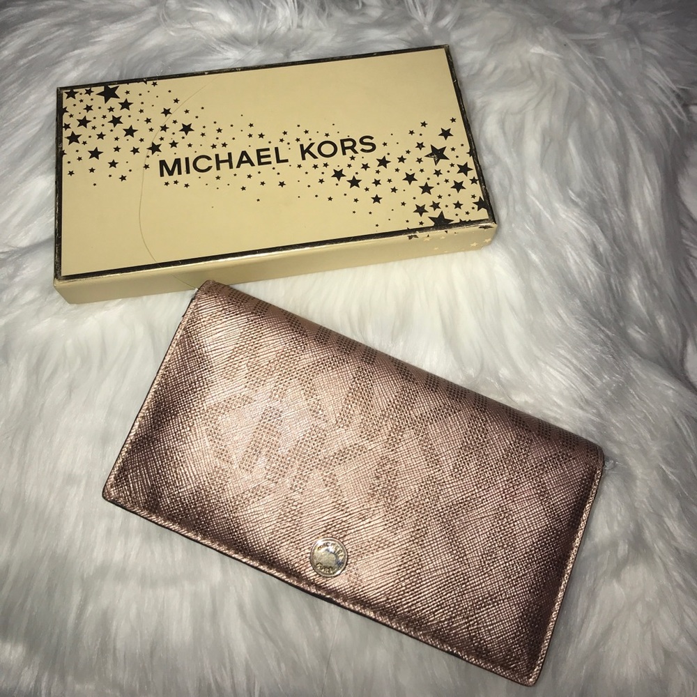 Michael Kors wallet