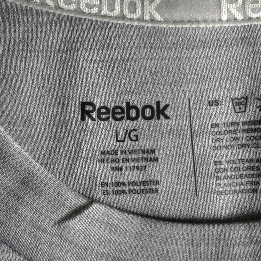 NWT REEBOK Gray Athletic Shirt Men - Picture 5 of 8