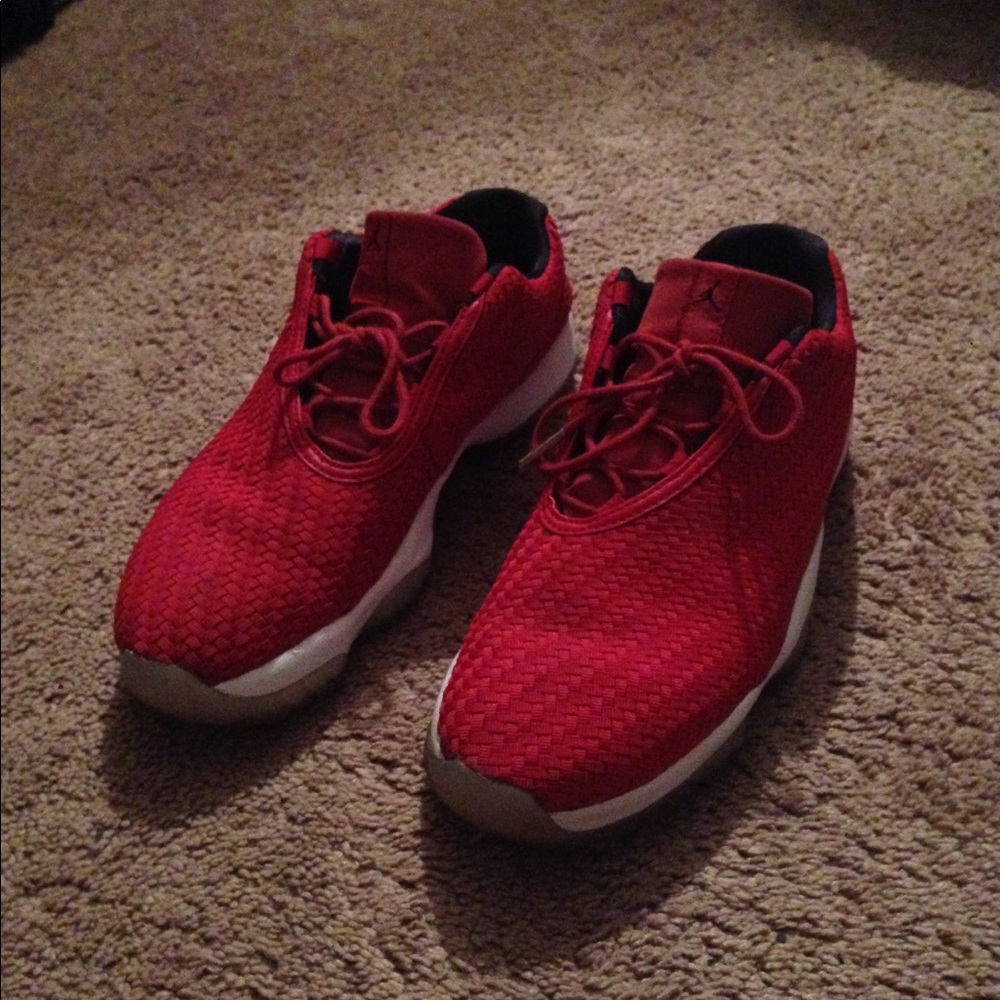 Size 8 Low Red Jordan Futures