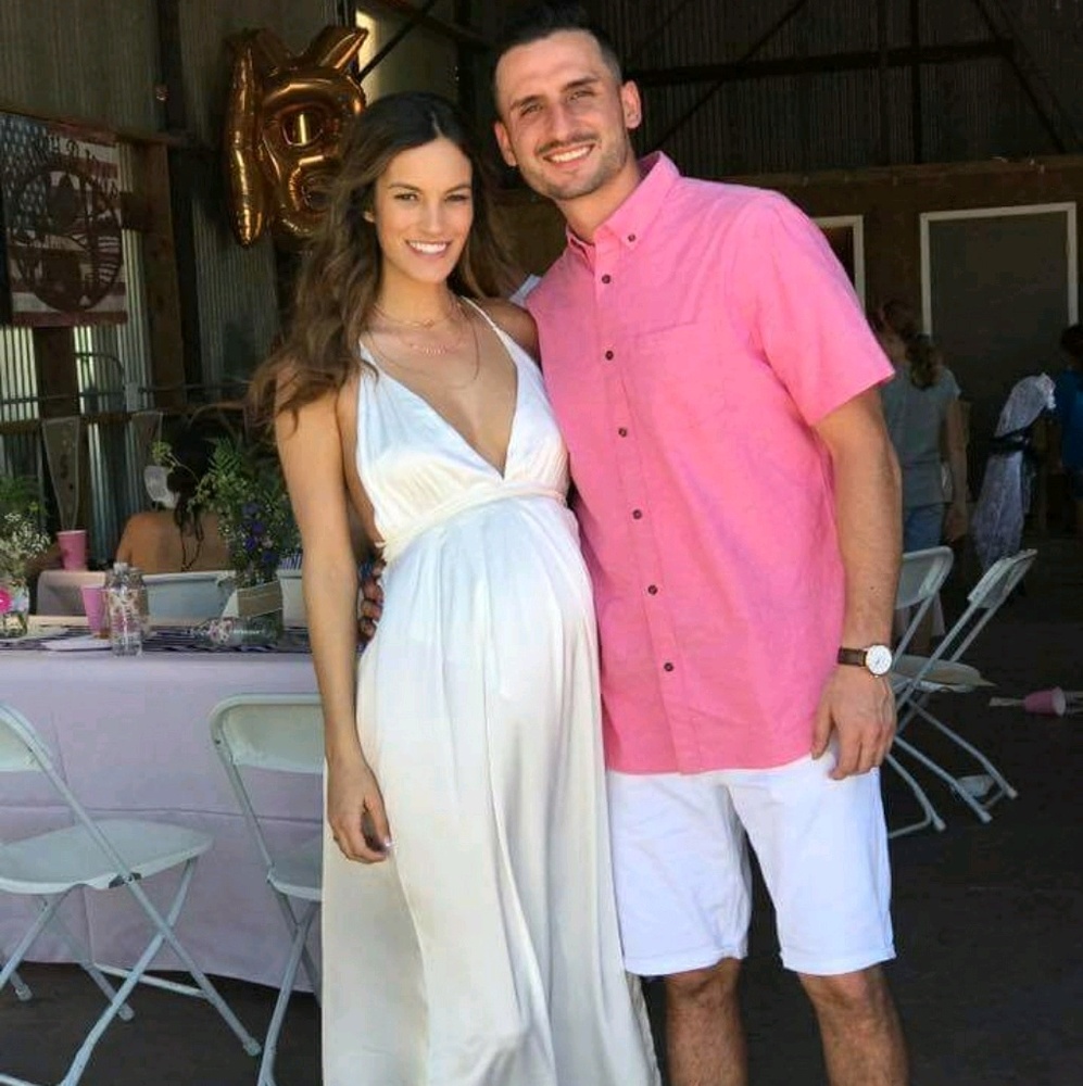 Meet your Posher, Mackenzie