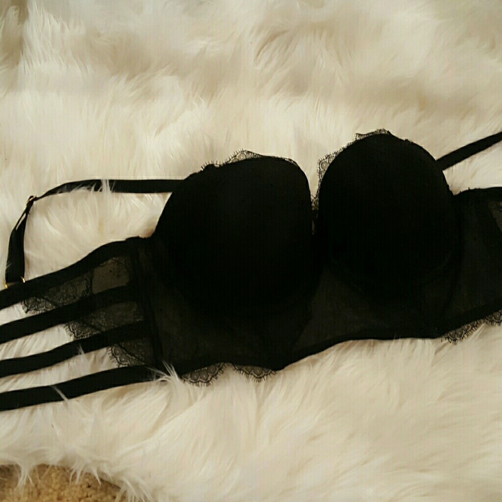 Strapy V.S. bra