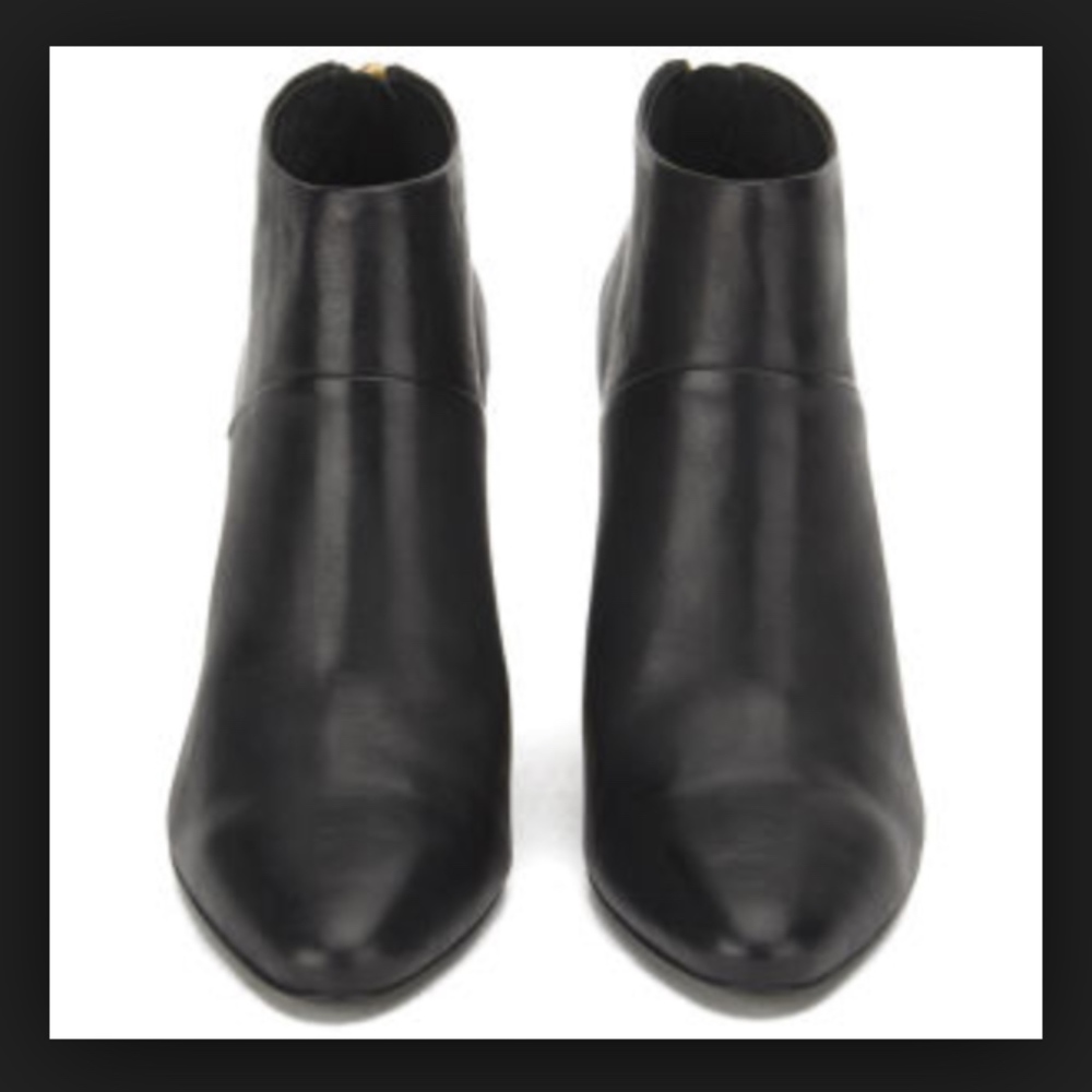 AsH ankle booties black leather