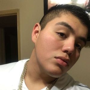 Meet your Posher, Ramiro