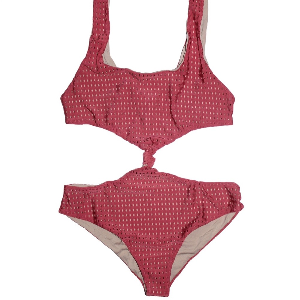 TRADED Acacia Lychee Mesh Columbia