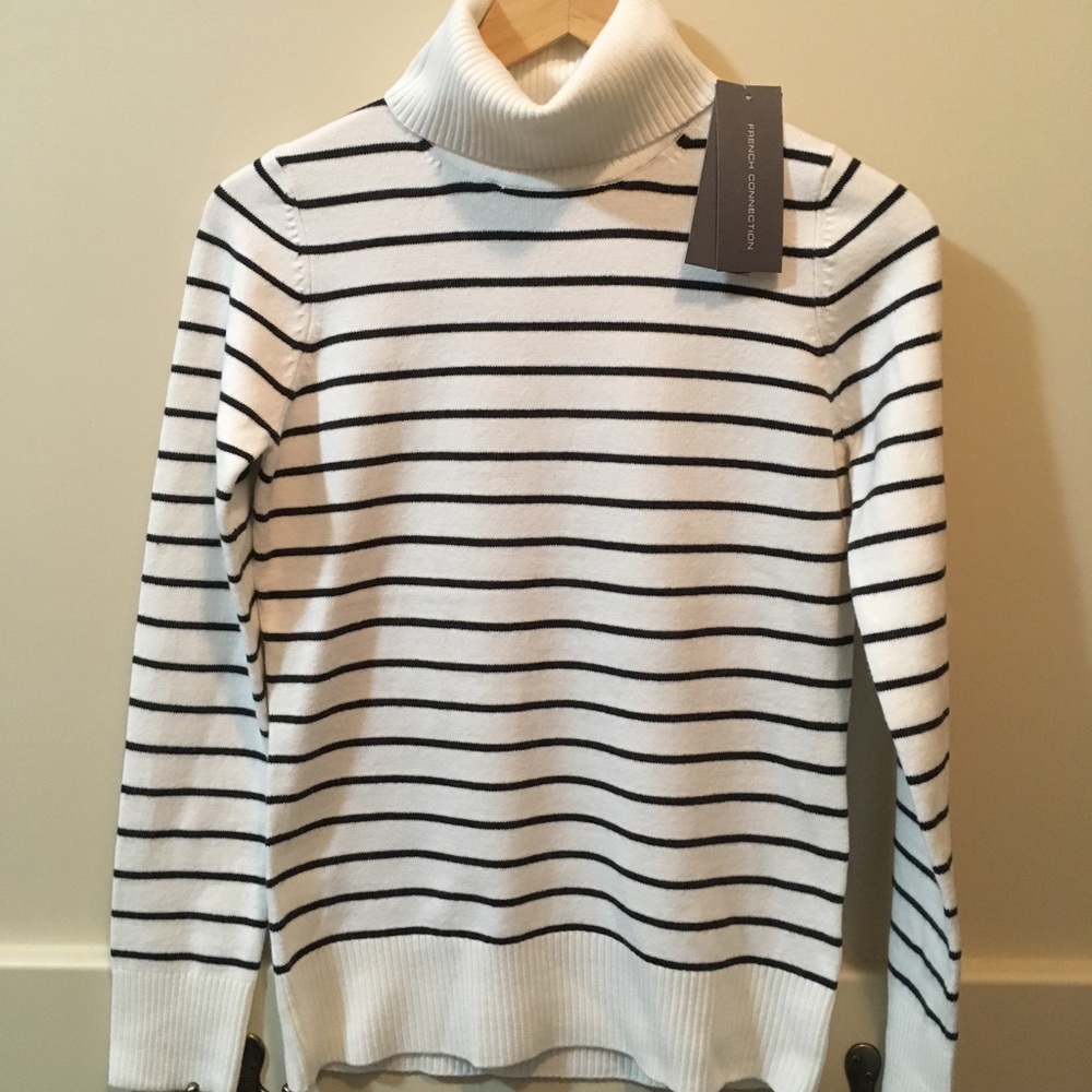 NOT AVAILABLE! FrenchConnection turtleneck sweater