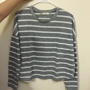 Grey stripe long sleeves