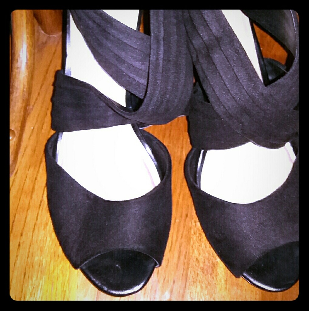 Beautiful black (PRICE FIRM)