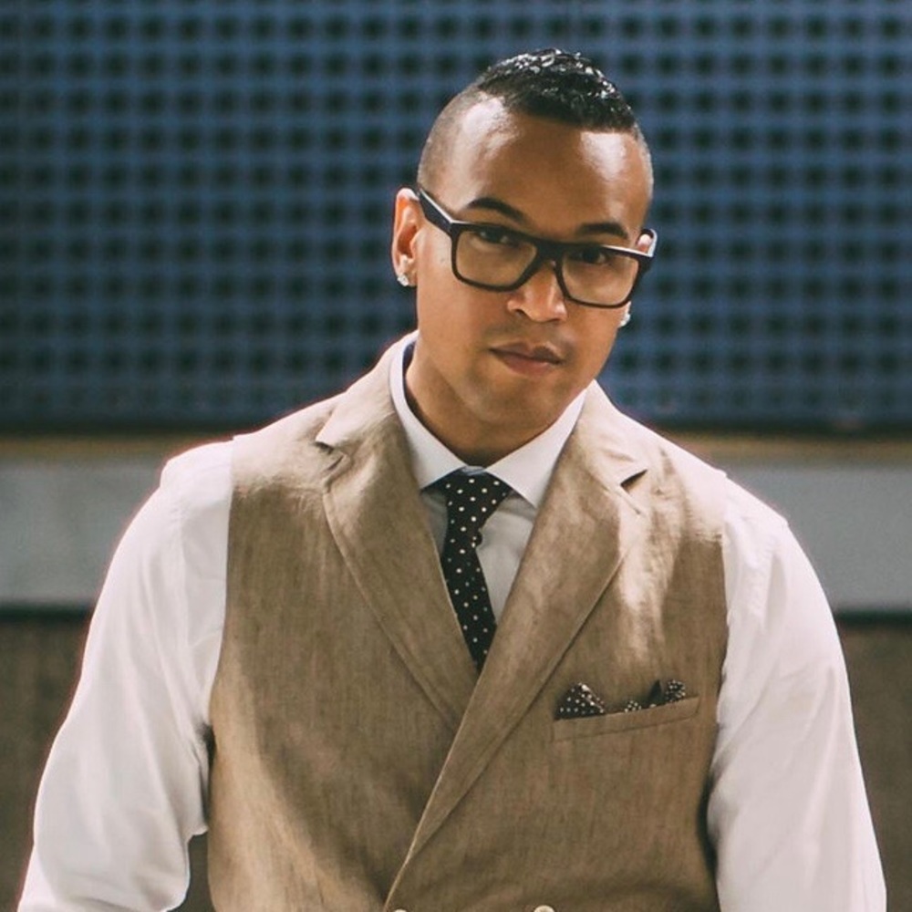 Meet your Posher, Nicholas