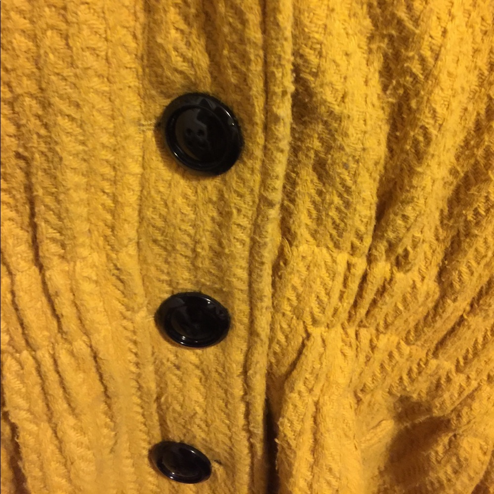 Steve Madden Must have Fall/ Winter poncho / coat - Picture 3 of 4