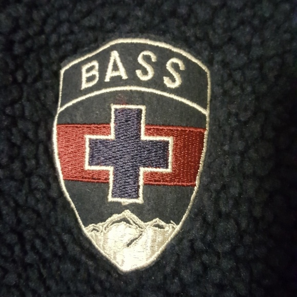 Men's pullover. - Picture 2 of 3