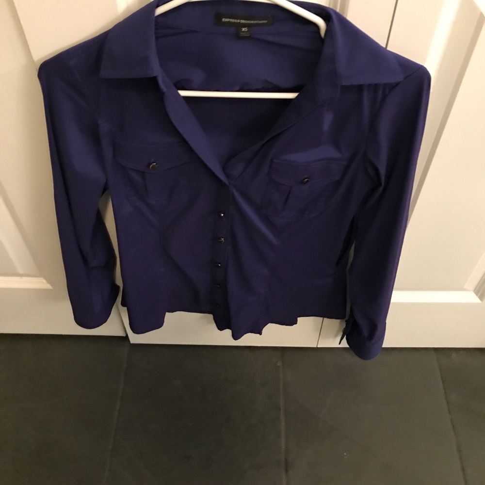 Express x-small blouse. Beautiful deep purple!