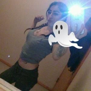 Meet your Posher, Deisy