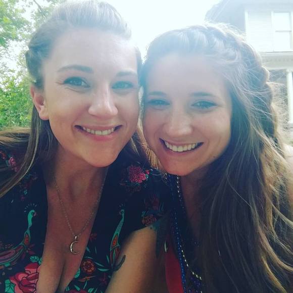 Meet your Posher, Angela - Picture 1 of 1