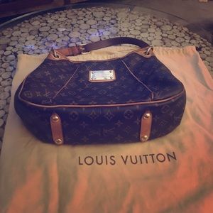 100% Authentic Louis Vuitton Galliera PM Hobo bag